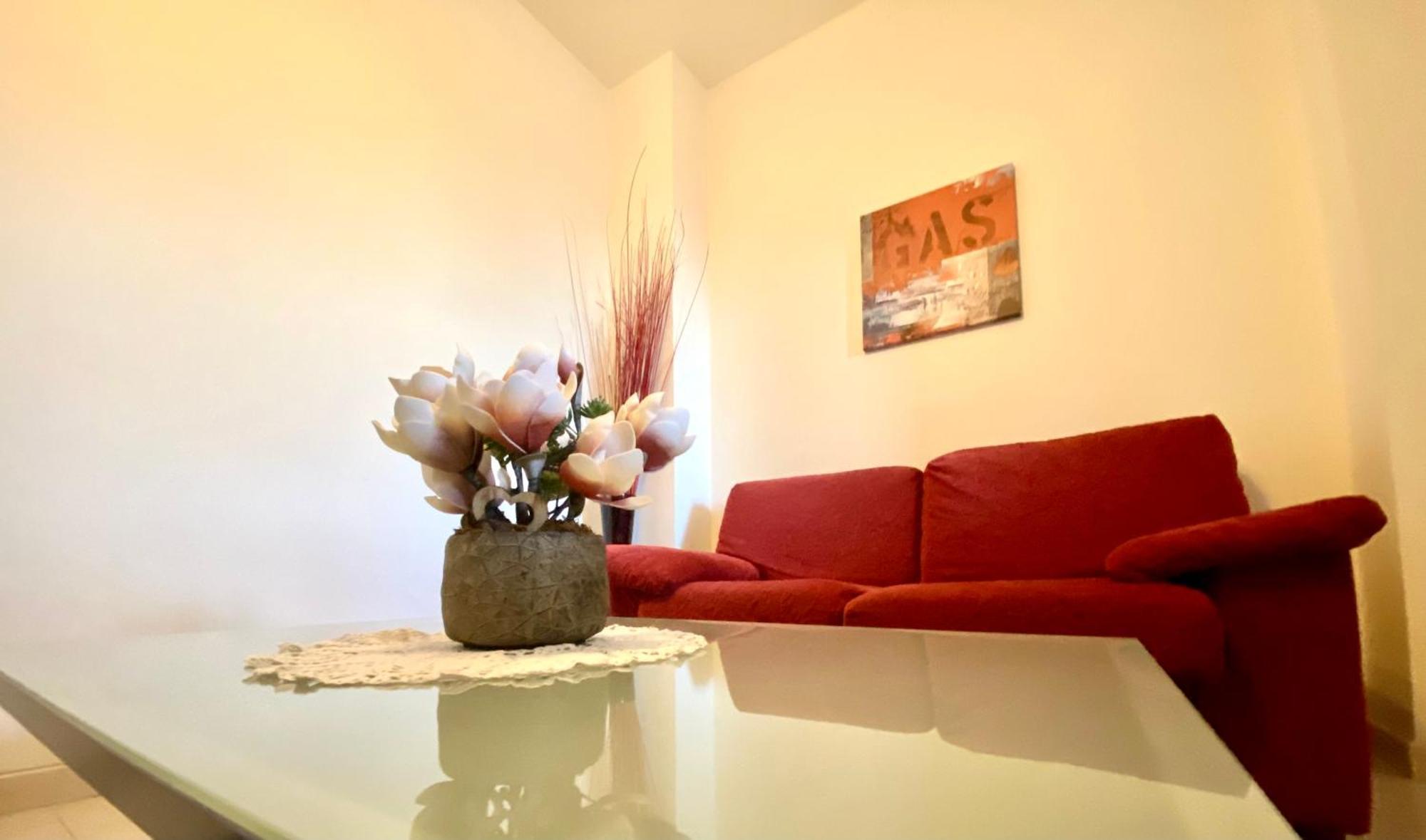 La Magnolia Apartment Аоста Екстериор снимка